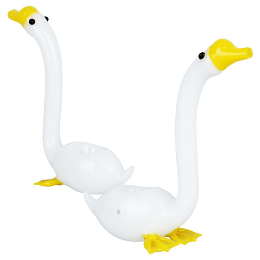 The High Culture Take a Gander at This Goose Glass Hand Pipe - 6"