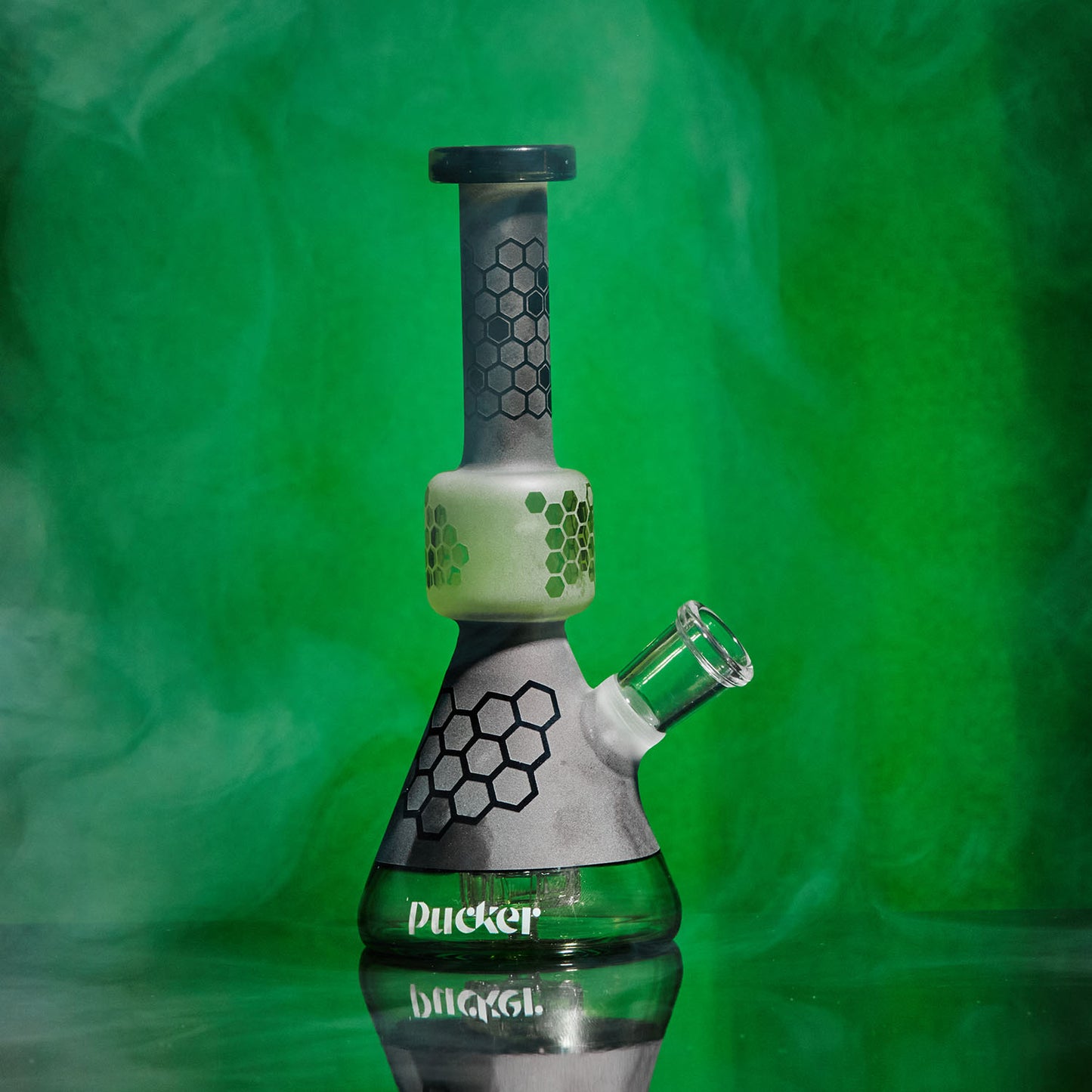 Pucker Shade Water Smoking Bong Pipe 5mm