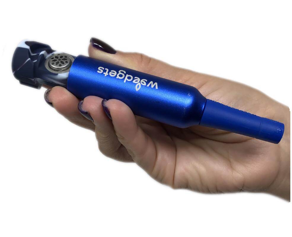 Blue-The-SLIDER-Pipe-002