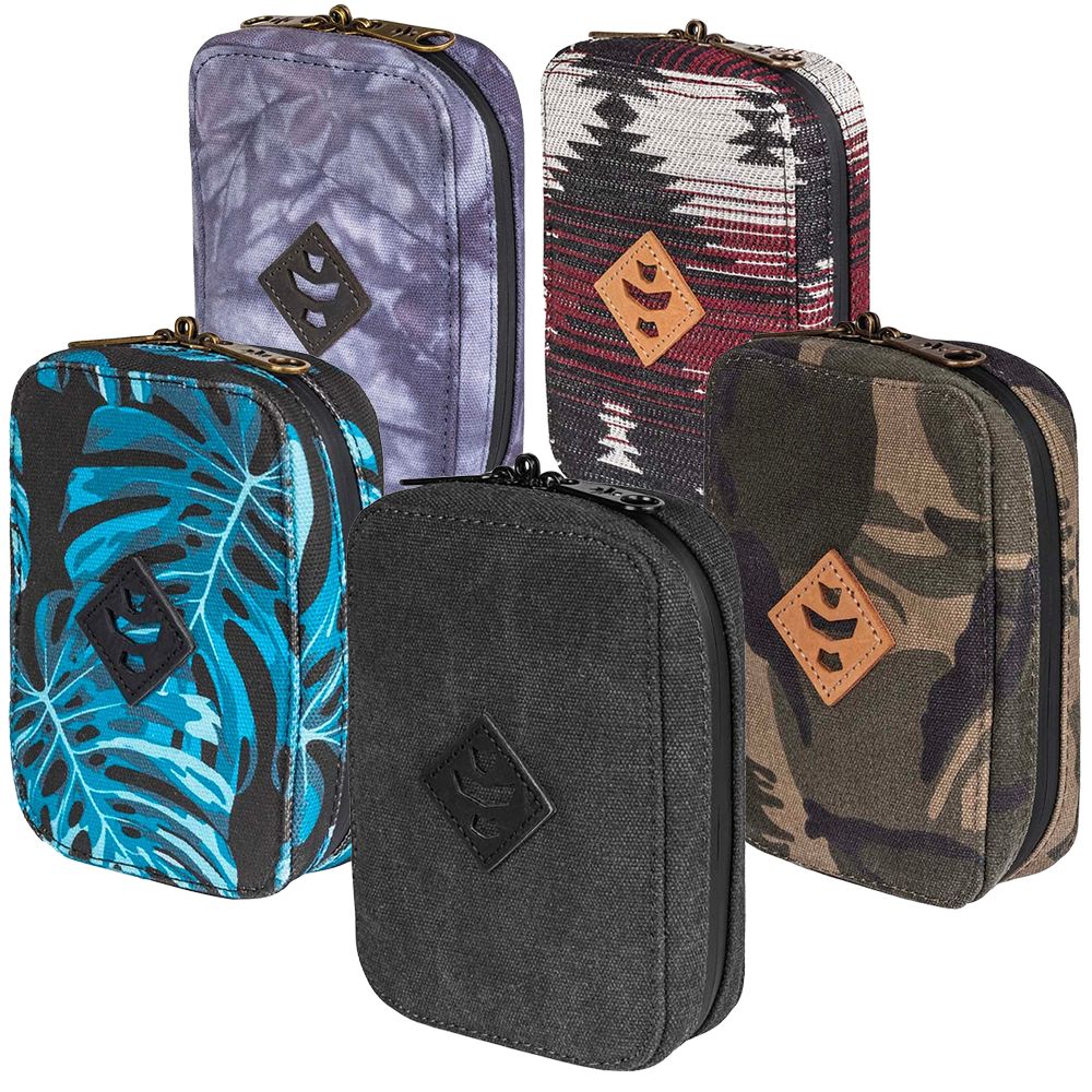 Revelry Traveler Smell Proof Rolling Kit | 5"x6.5"